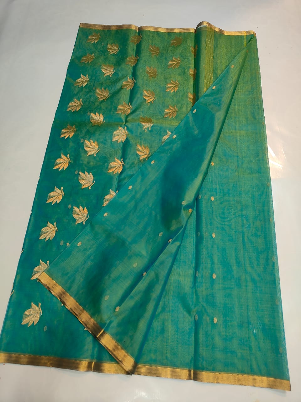 KATAN SILK CHANDERI SAREE LEAF MOTIF ON PALLU