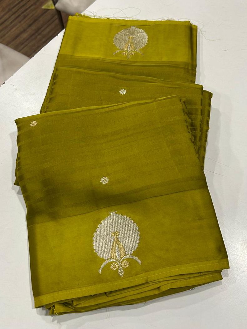 SOFT WOVEN MASHRU SILK SAREE