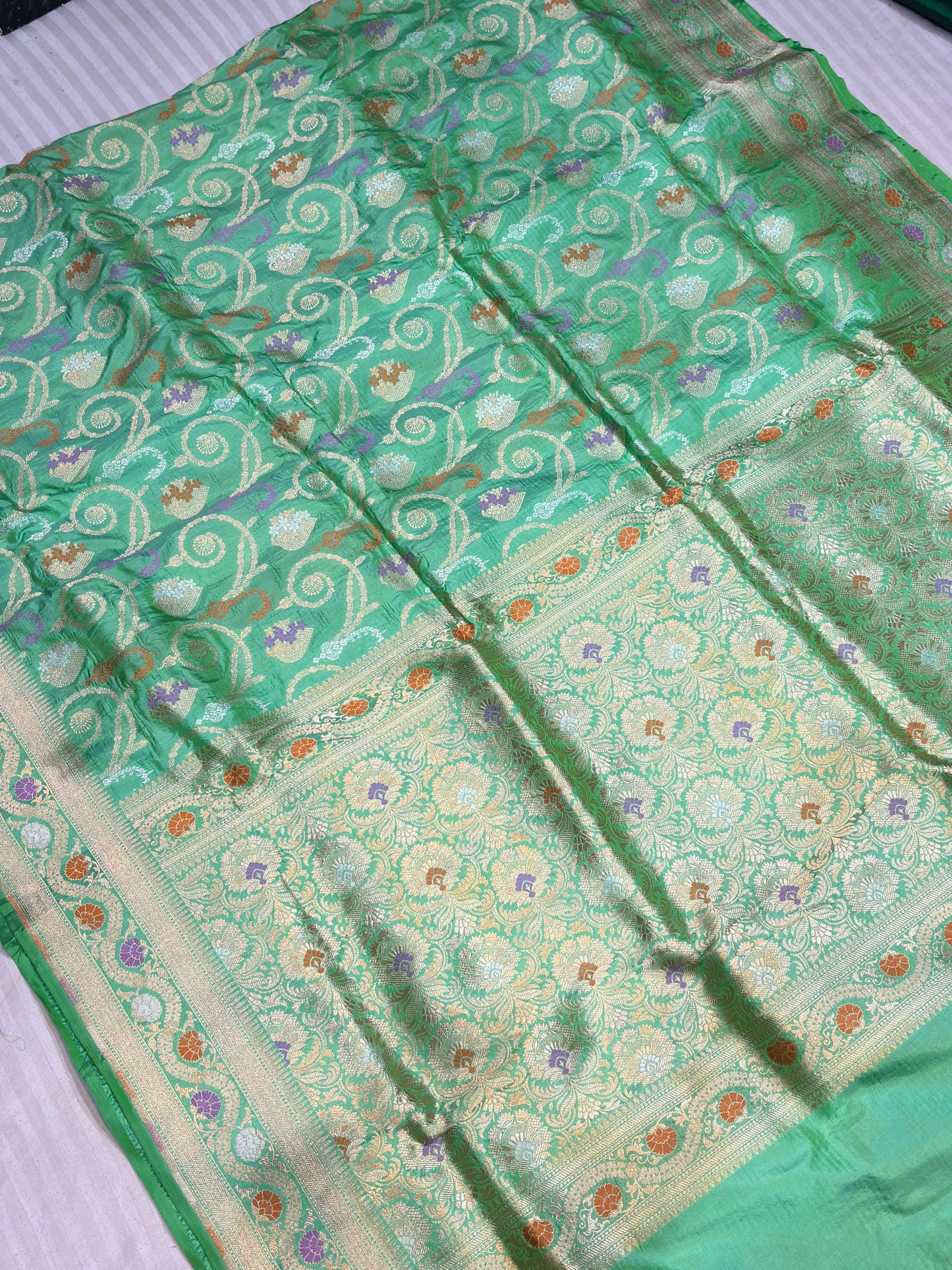 BANARASI SILK KATAN ALFI MEENA FLOWER DESIGN EXCLUSIVE SAREE
