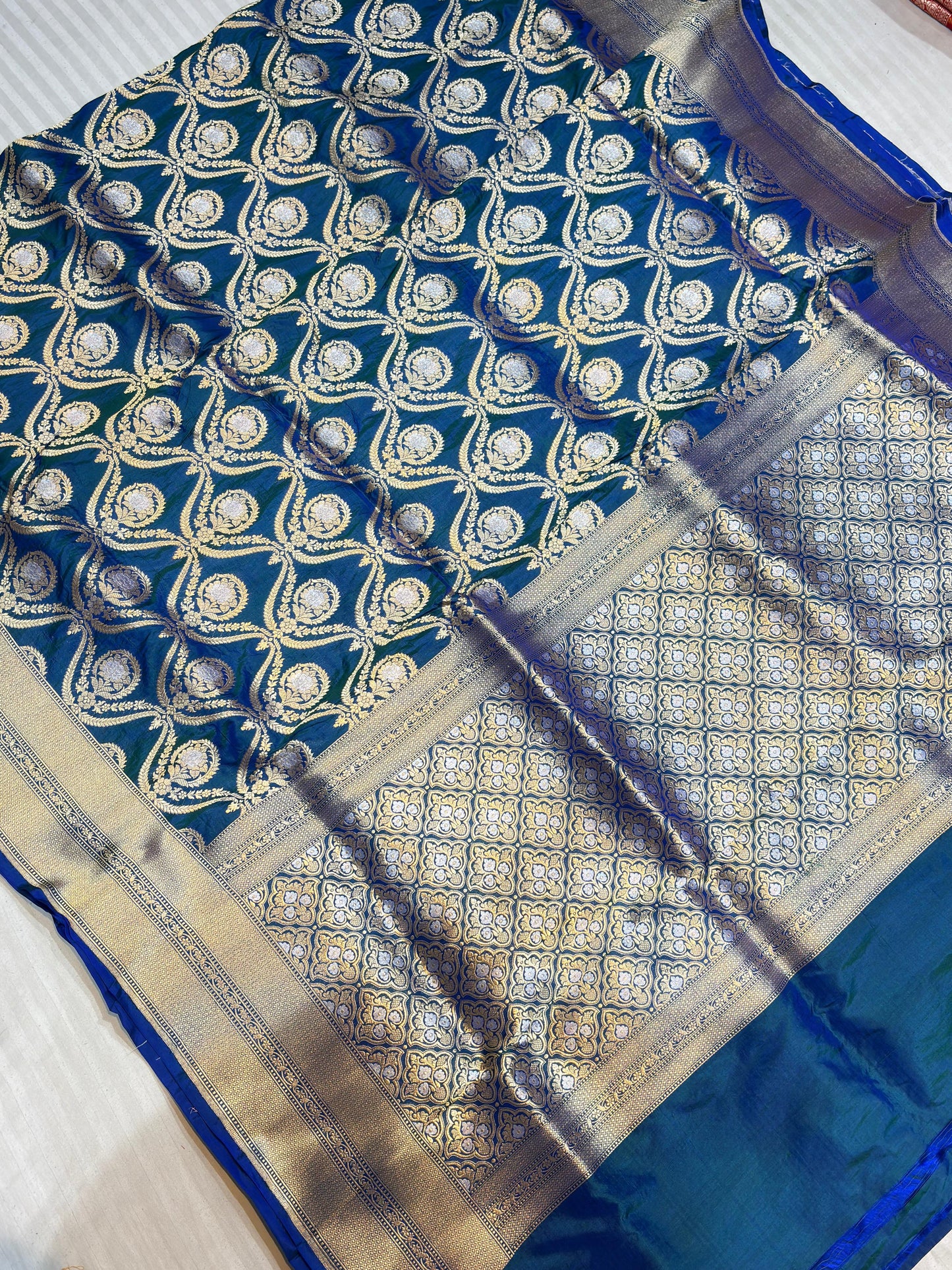 BANARASI SILK KATAN ALFI MEENA FLOWER DESIGN EXCLUSIVE SAREE