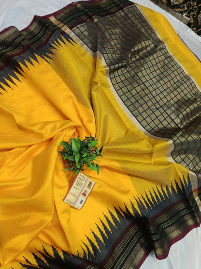 PURE RAW SILK BOTH SIDE TEMPLE BORDER SAREE WITH CONTRAST PALLU BLOUSE