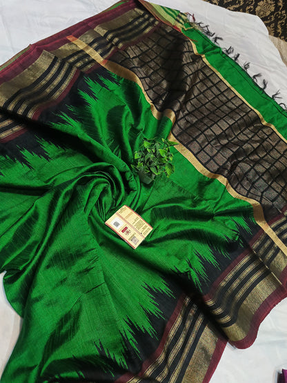 PURE RAW SILK BOTH SIDE TEMPLE BORDER SAREE WITH CONTRAST PALLU BLOUSE