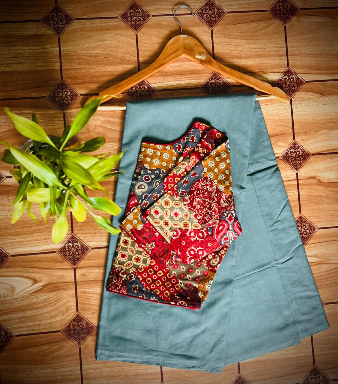 TRADITIONAL SOFT COTTON MULMUL SAREES