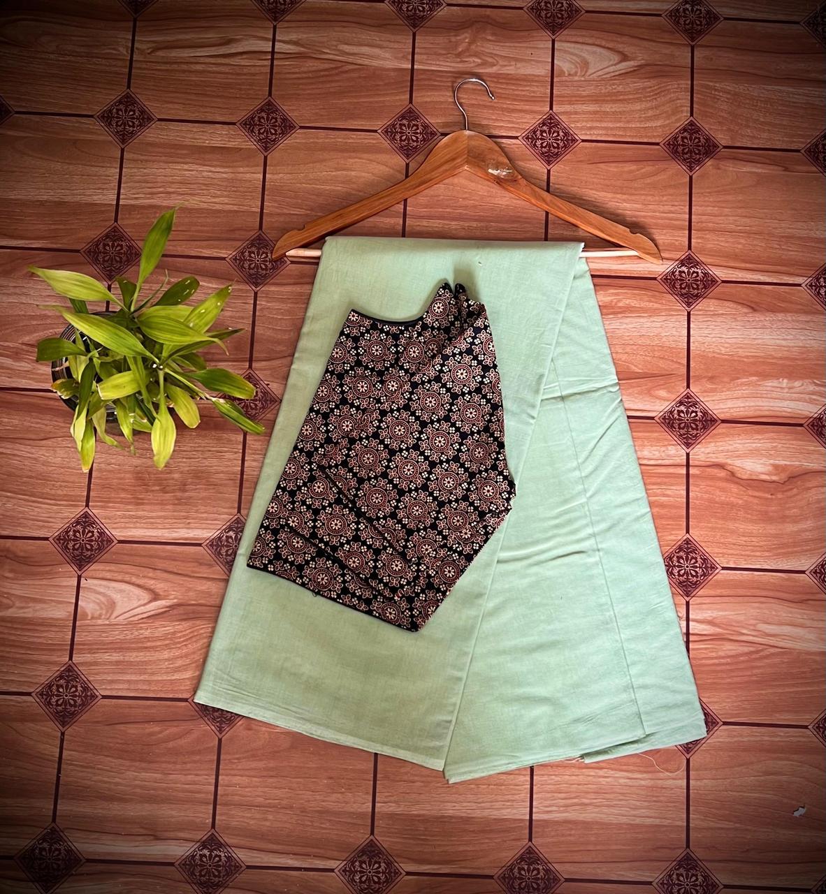 TRADITIONAL SOFT COTTON MULMUL SAREES
