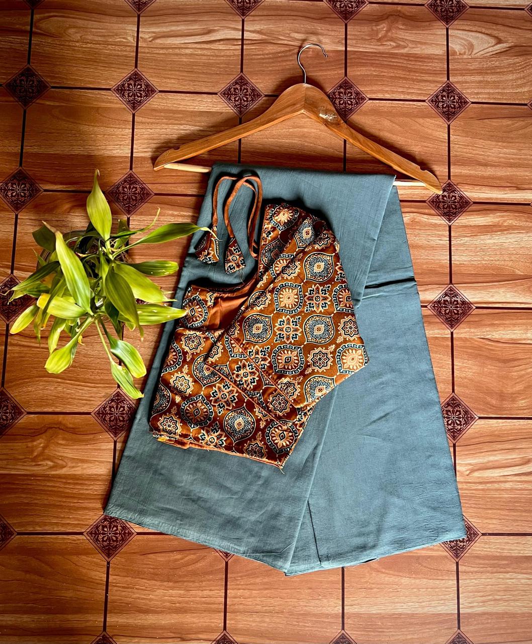 TRADITIONAL SOFT COTTON MULMUL SAREES